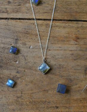 Collier "Kadri" en argent et Labradorite