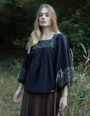 Haut brodé "Mivilud" noir